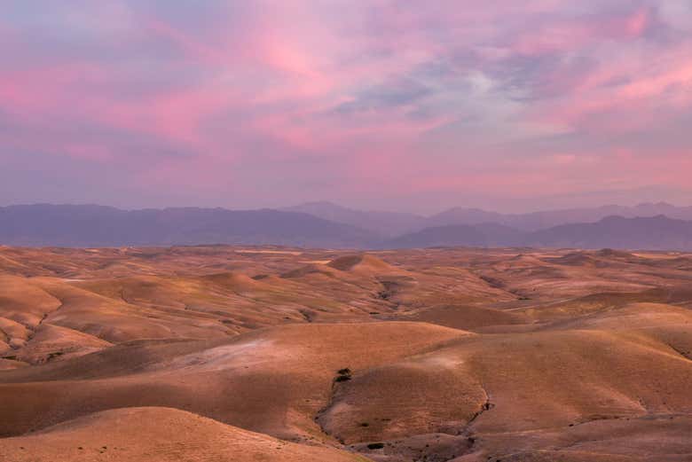 Désert d'Agafay au coucher de soleil