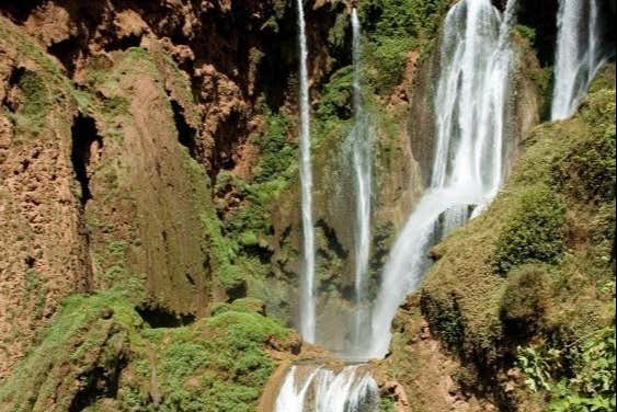 Os sorprenderá la majestuosidad de las cascadas