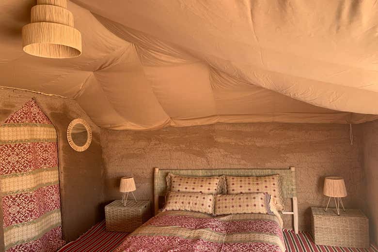 À l'intérieur du campement