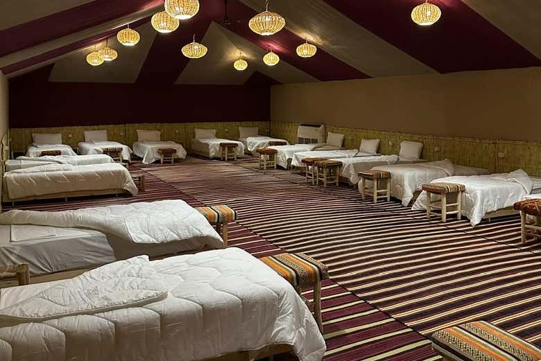 Amplias haimas de 20 personas