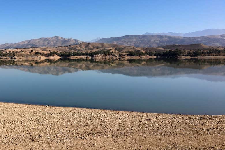 Lago Takerkoust