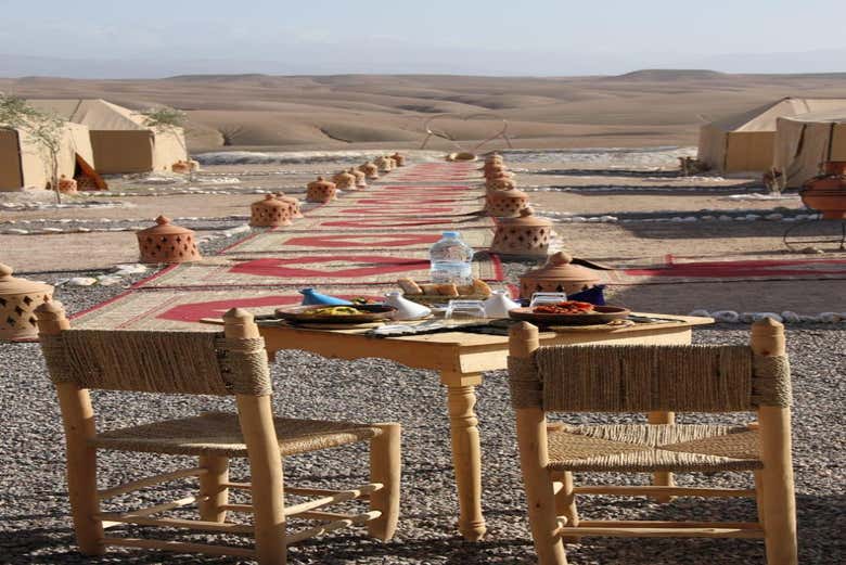 Desayuno en el desierto