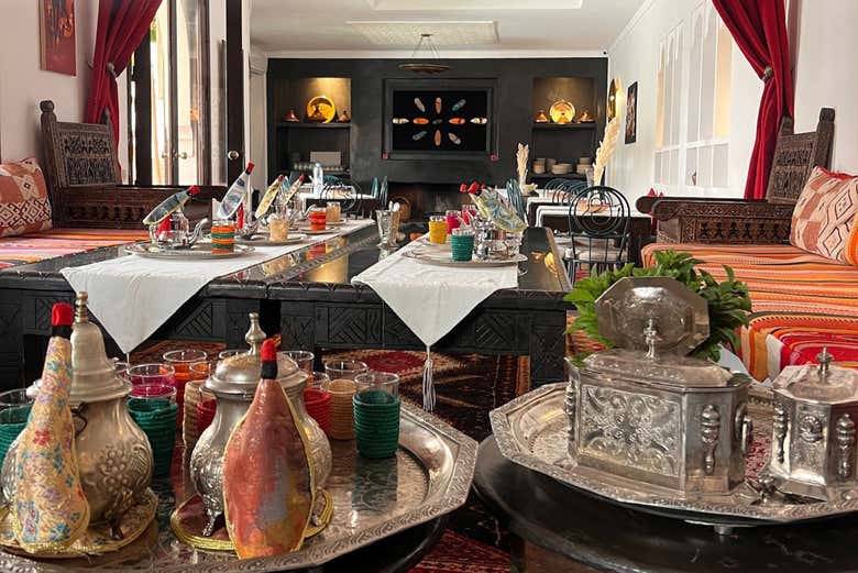 Tudo está pronto para desfrutar da cerimônia do chá!