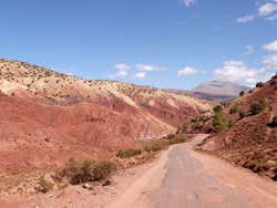 Road between Kasbah Telouet and Ait Ben Haddou