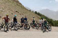 Tour de bicicleta elétrica pelas montanhas do Atlas