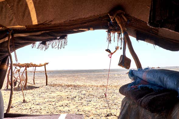 Tour privado pelo deserto e visita a Khamlia