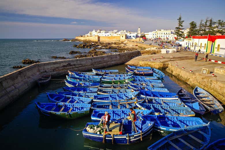 Barcos de pesca no porto de Esauira