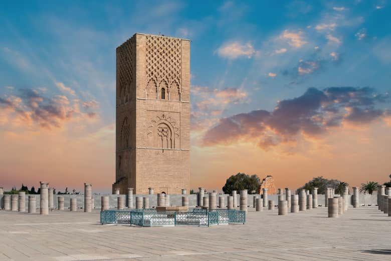 Tour Hassan et le Mausolée de Mohammed V à Rabat