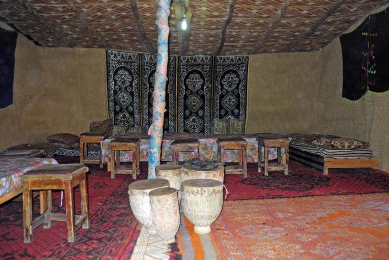 La sala comune di una delle tende