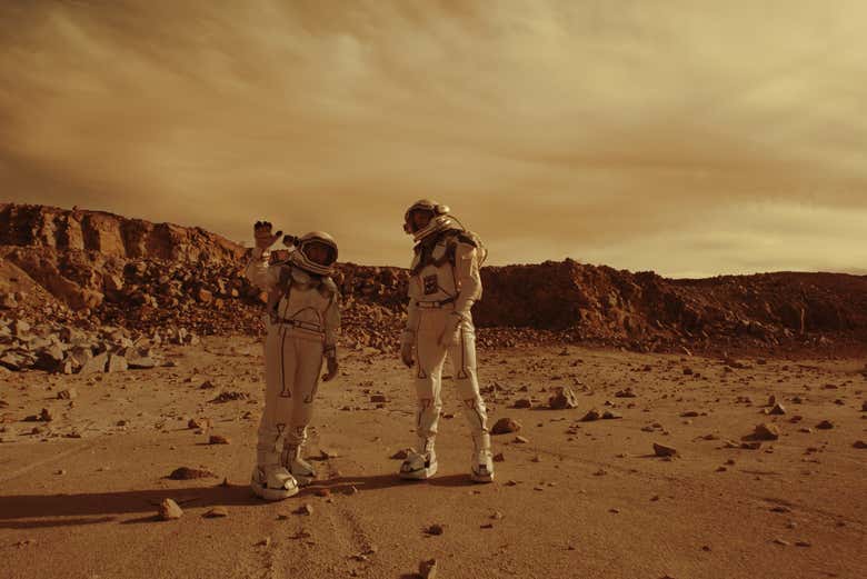 Siguiendo los rastros de los rovers de Marte