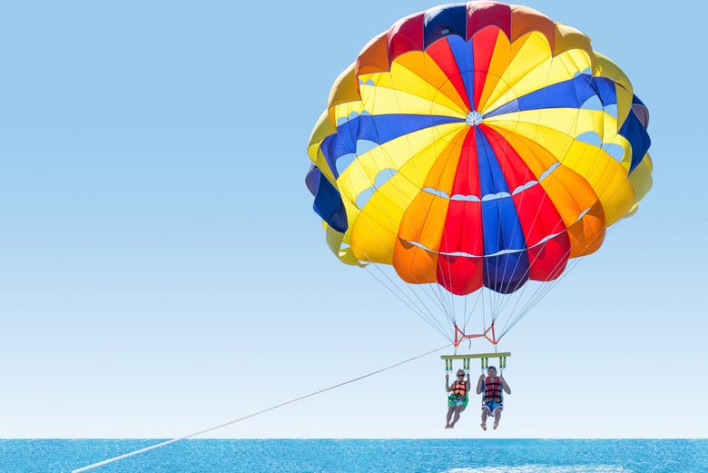 Parachute ascensionnel à La Cuvette