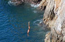 Jantar e espetáculo de salto de penhasco em Acapulco