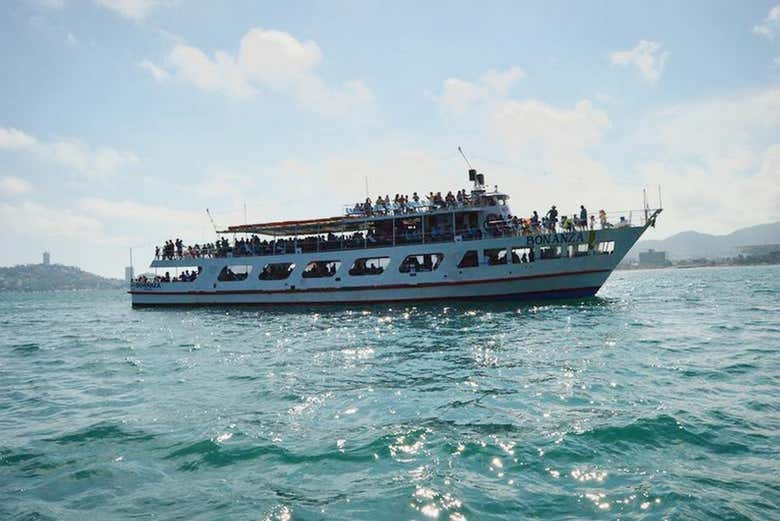 Passeio de barco por Acapulco