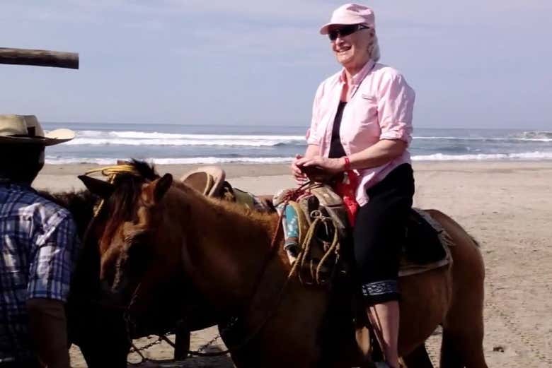 Montando a cavalo em Acapulco