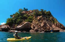 El Morro Islet Kayak + Hiking Tour