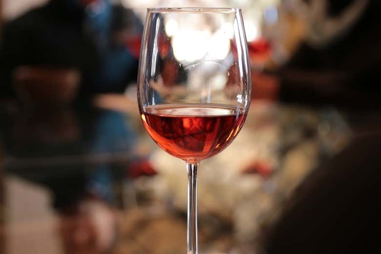 Copa de vino rosado