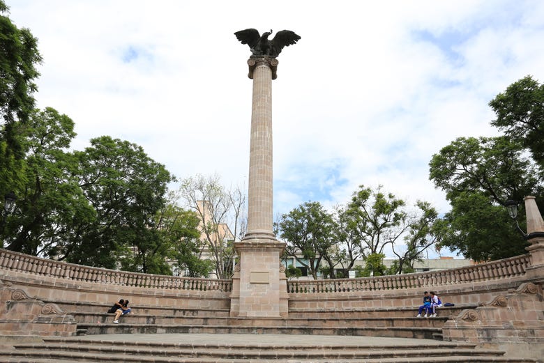 Monumento Exedra