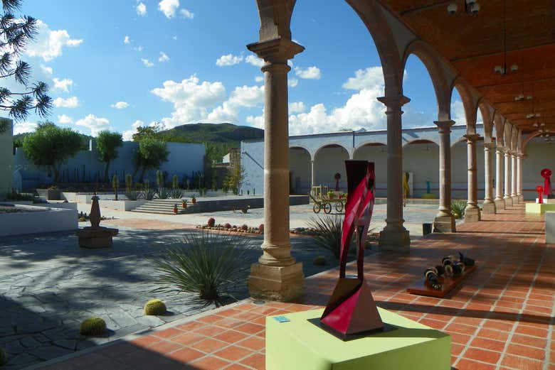 Patio de la hacienda de San Blas