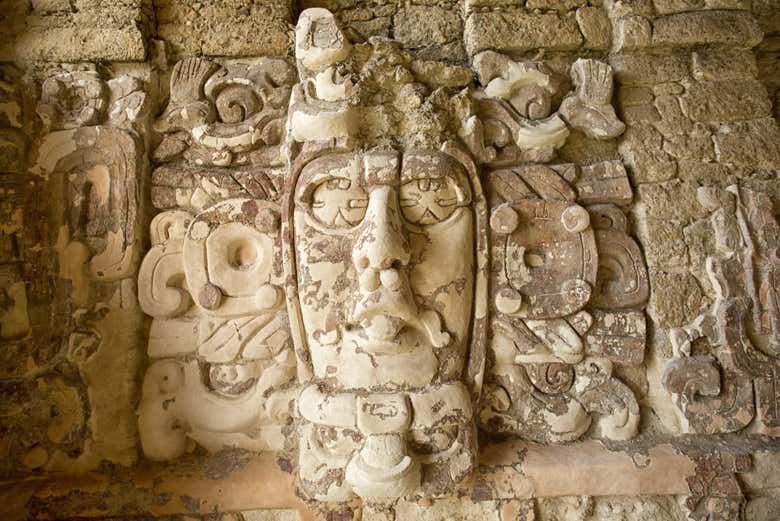 Antiguos yacimientos de Kohunlich