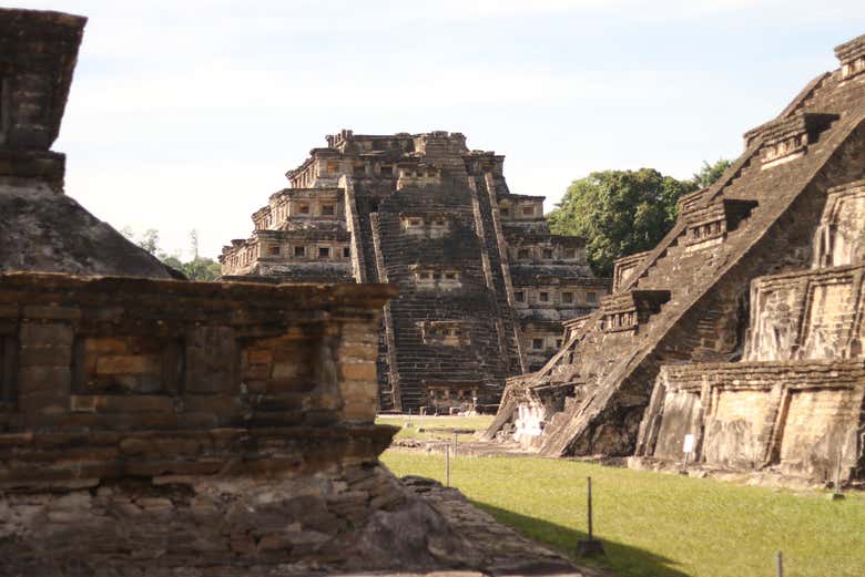 Pirámide de los nichos