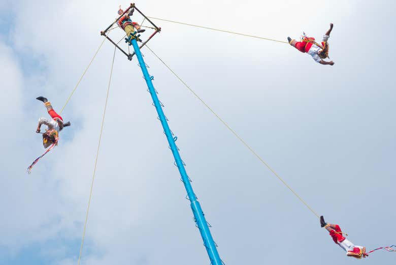 Voadores de Papantla