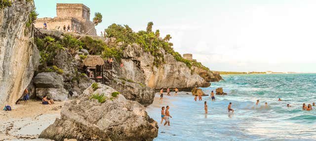Excursión a Tulum y aldea maya