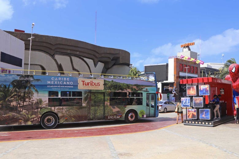 Autobús turístico de Cancún