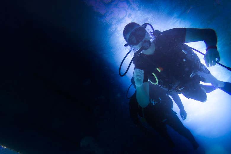 Buceo nocturno en Cancún