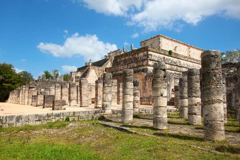 O Templo dos Guerreiros em Chichén Itzá