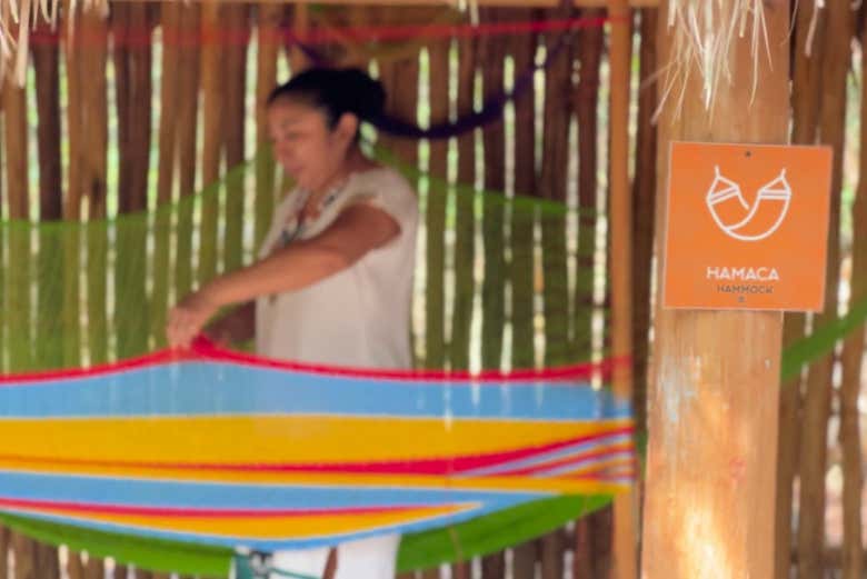 Check out a Hammock demonstration