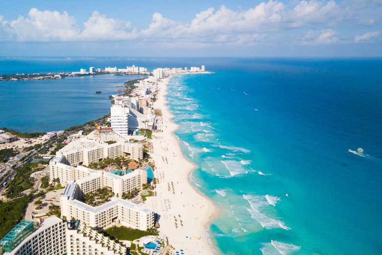 Vue aérienne de Cancún