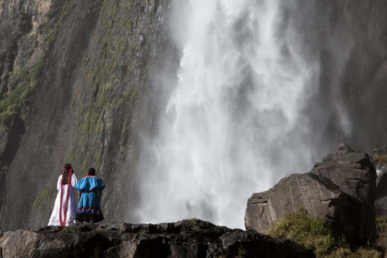 Contemplando la cascata di Basaseachi