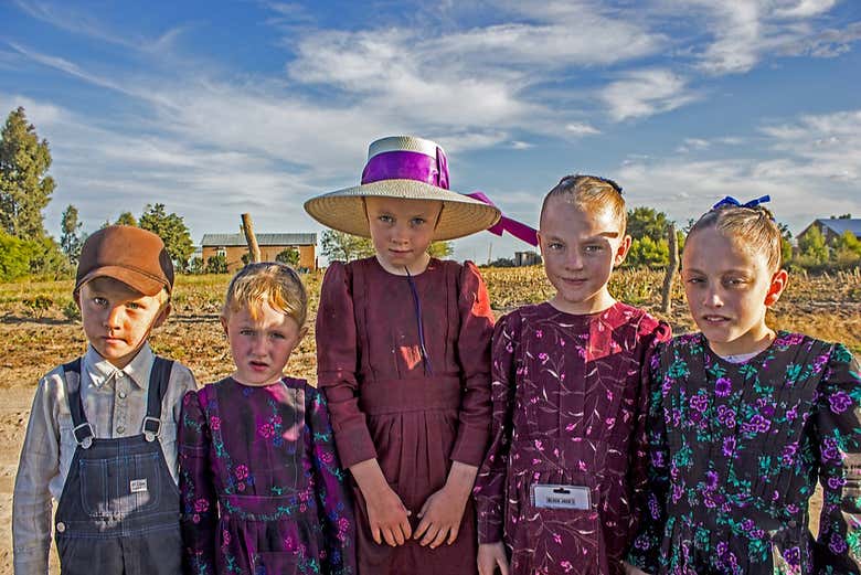 Learn about Mennonite customs