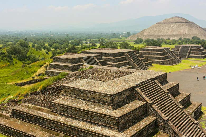 Panorámica de las pirámides de Teotihuacán