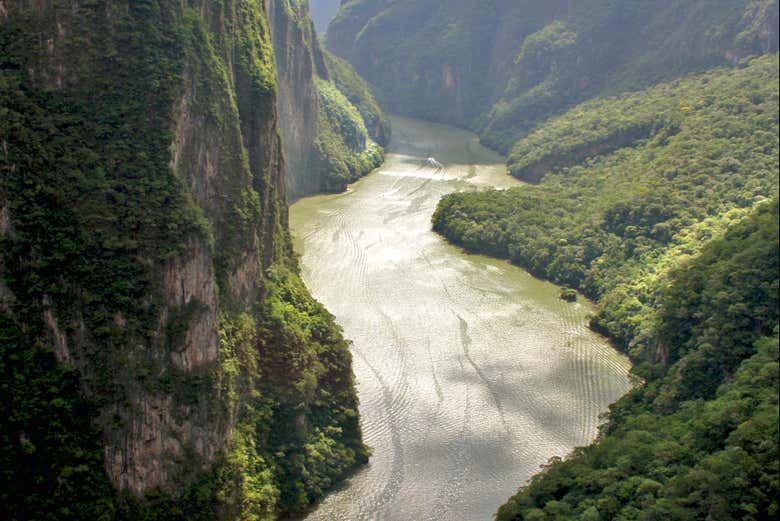 Cruzaremos el famoso Cañón del Sumidero