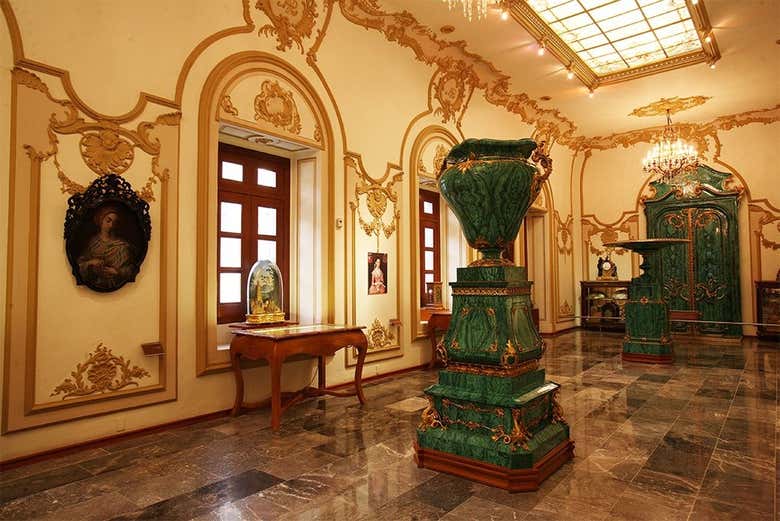 See the castle's luxurious interior