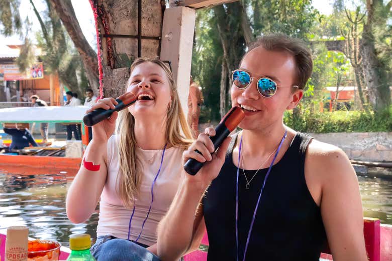 Karaoké sur la trajinera