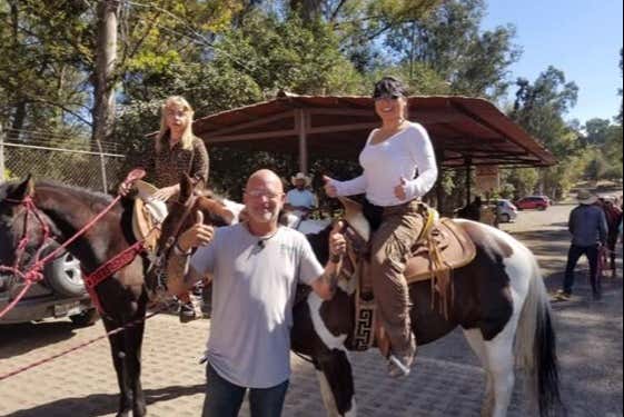 Paseo a caballo por el Parque Nativitas