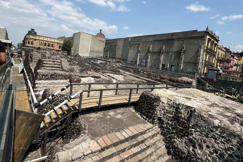 Visitaremos el recinto arqueológico del Templo Mayor