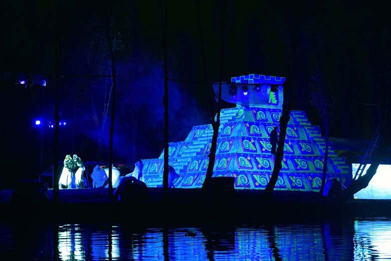 Pirâmide iluminada