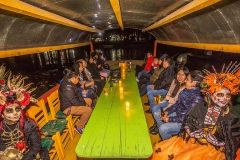 Viajando en la trajinera