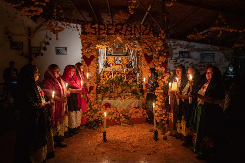 Celebrando el Día de Muertos