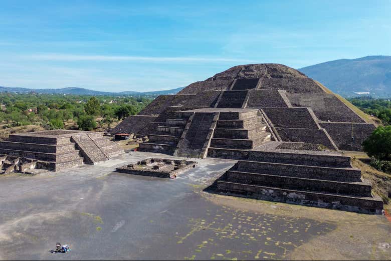 Visit Teotihuacan