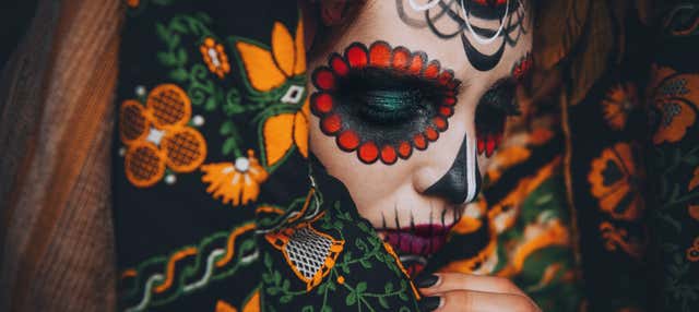 Tour del Día de Muertos por Xochimilco con cena