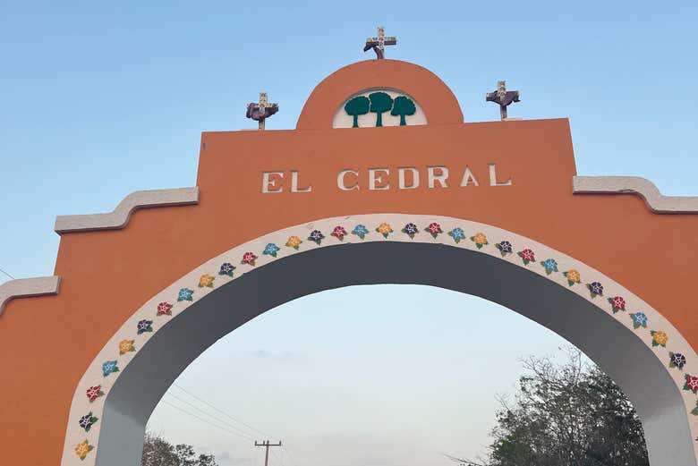 Arco de entrada a El Cedral