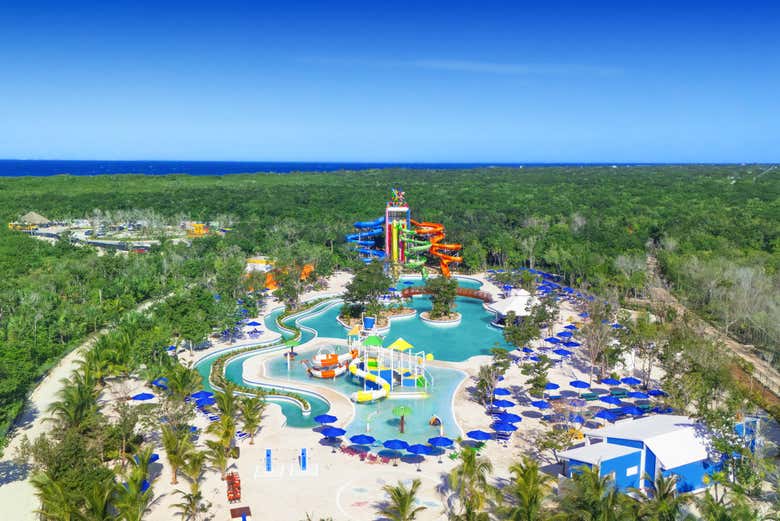 KUZÁ Beach & Adventure Park