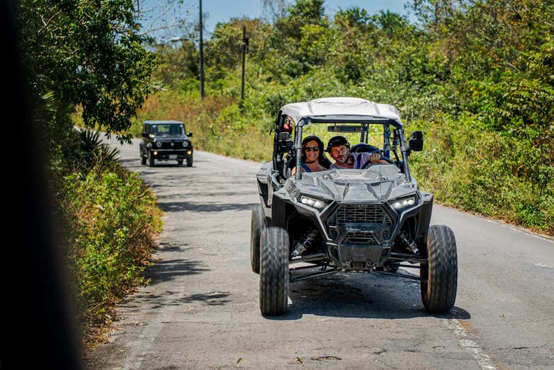 Descargando adrenalina a bordo del buggy