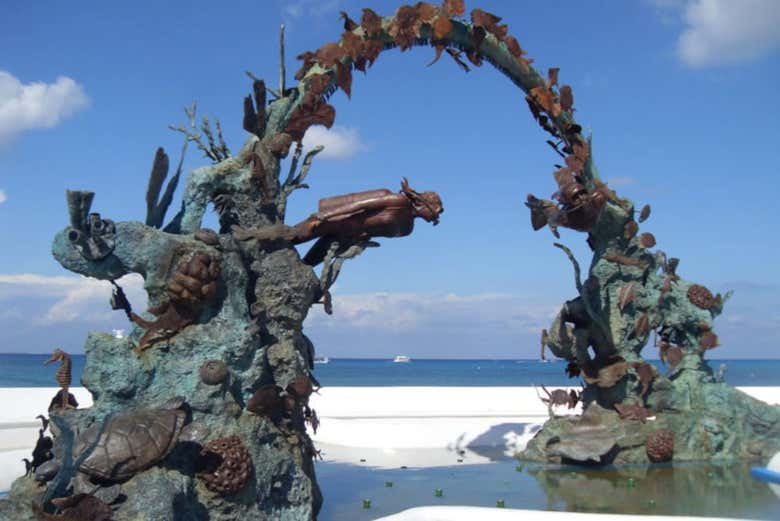 Monument du Plongeur