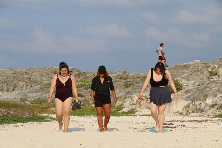 Disfrutando del tour con amigas