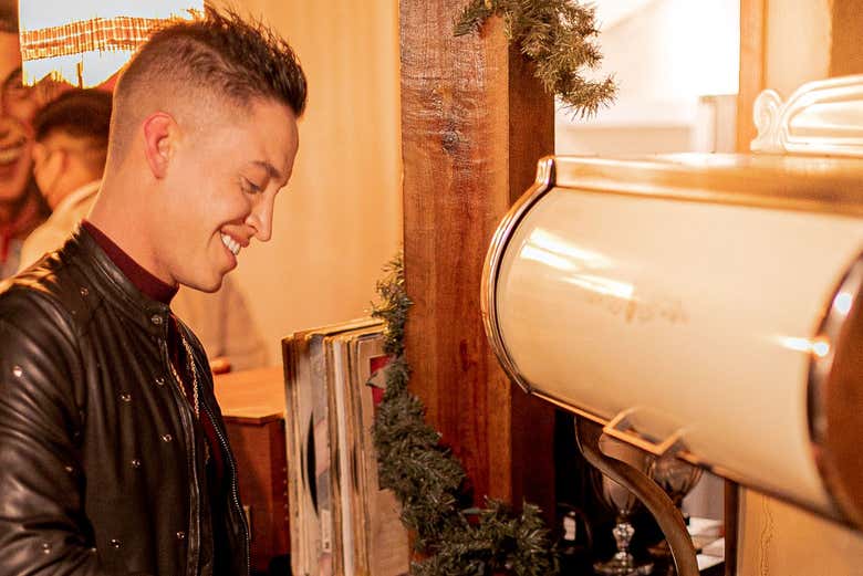 Disfrutando de la clase de cocina chihuahuense